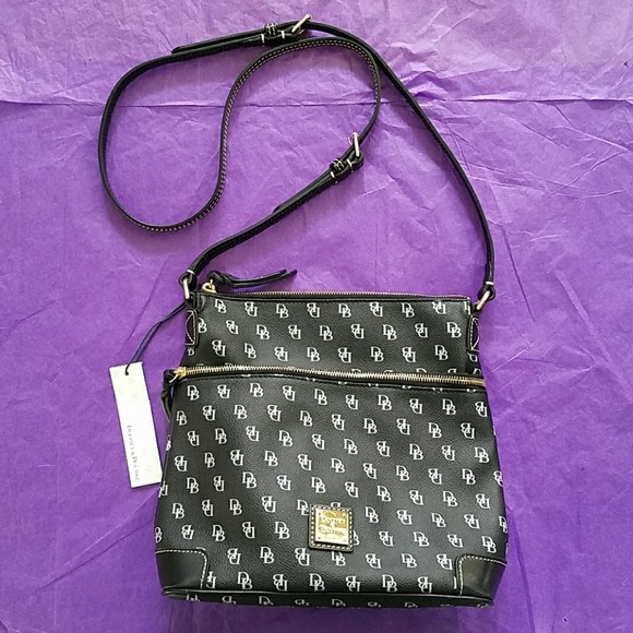 Dooney & Bourke Handbags - Authentic Dooney & Bourke Signature Crossbody Bag